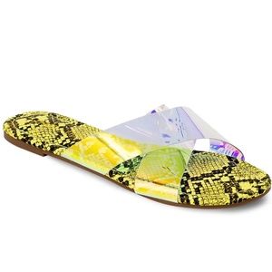 NWOB Chase & Chloe Clear strap Yellow snake sandal